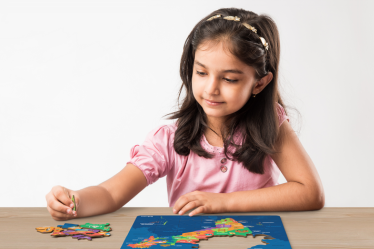 5 Screen-Free Brain Games for Kids: Ideas & Benefits